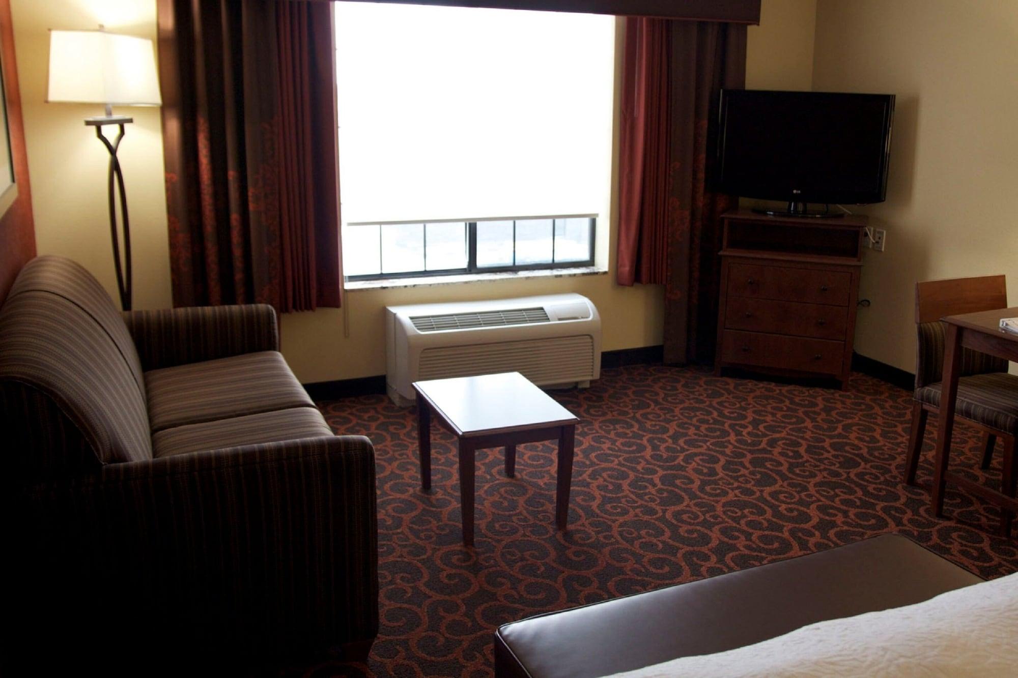 Hampton Inn & Suites Watertown Εξωτερικό φωτογραφία
